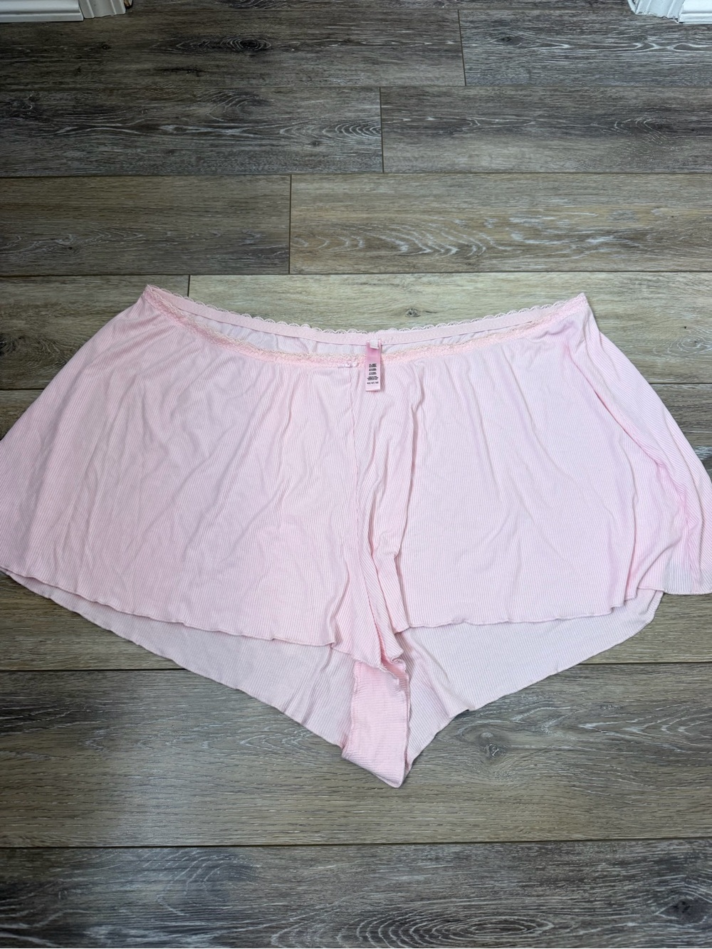 SKIMS Light Pink Lounge Sleep Shorts